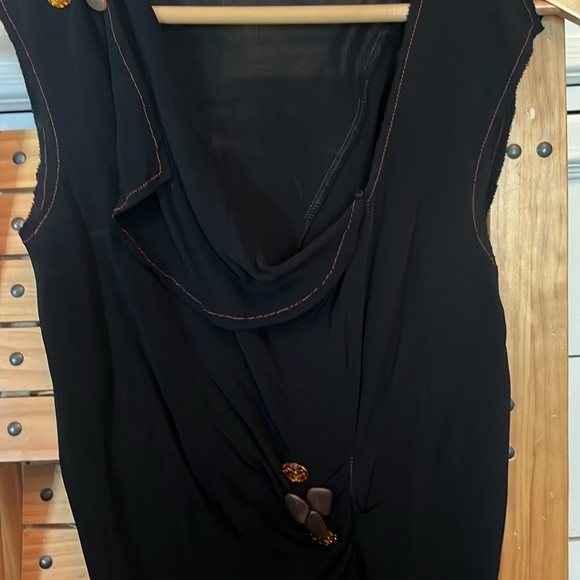 Rozae Nichols black crepe top with stone accent - Picture 8 of 11